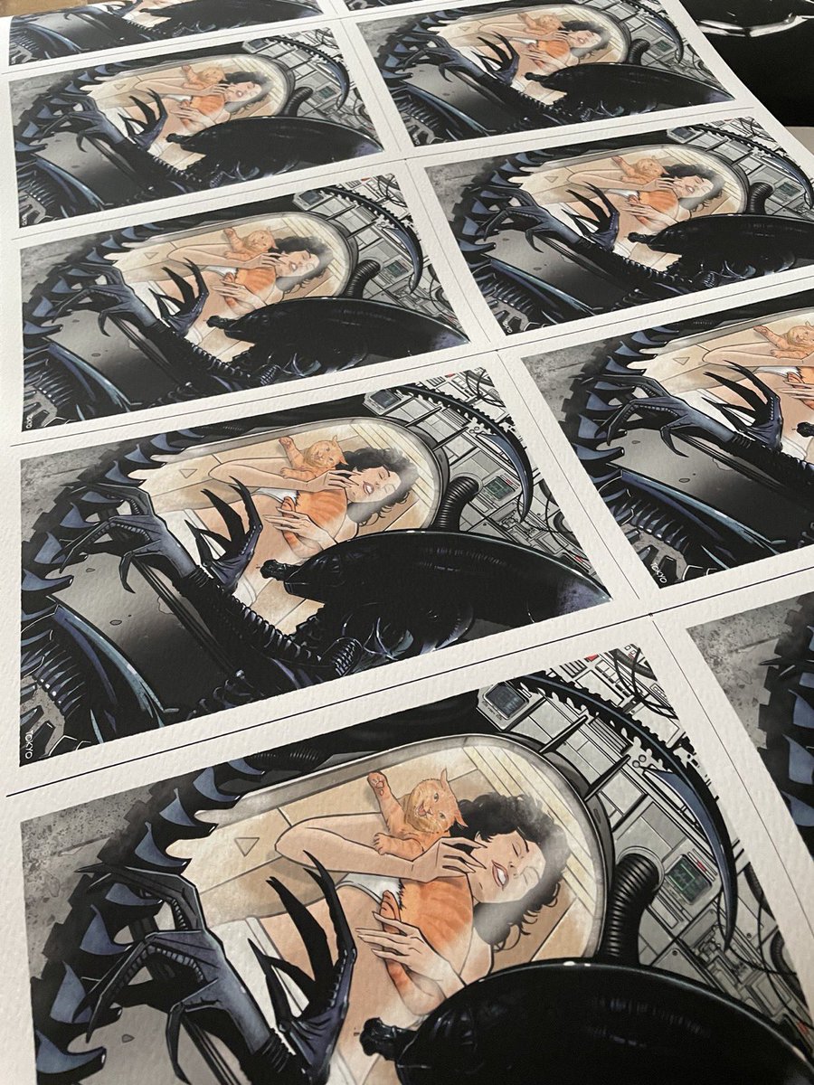 tokyosexwhale's tweet image. My 15% SALE is still on. Just use the code TOKYO at checkout.

It’s my post day today so get your order in before 3pm for your order to be processed today. 

infinitebacon.com 

Thank you!