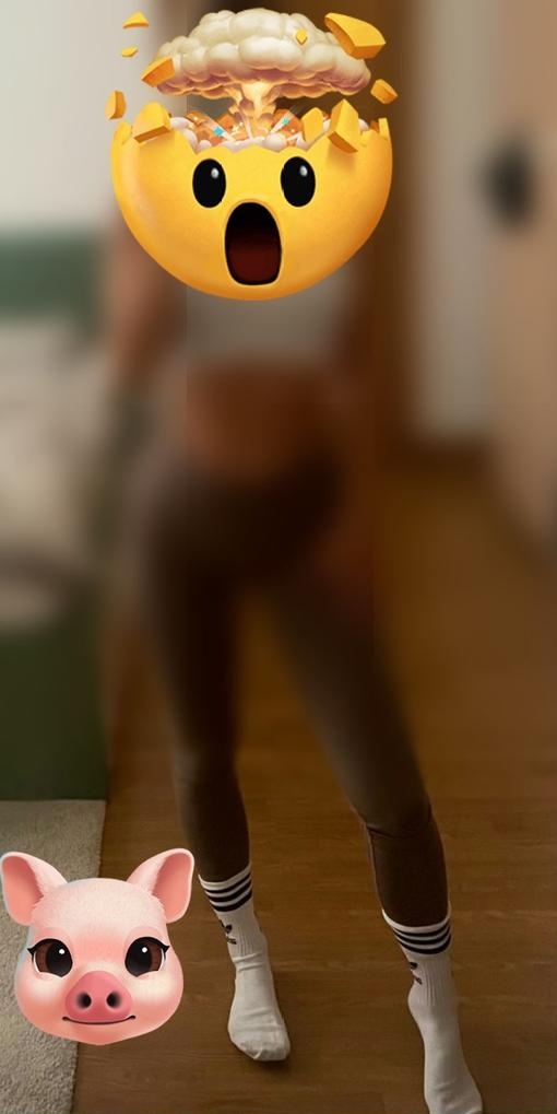 Juliaverse98's tweet photo. Do not wait for your midlife crisis to live out your kinks!🥰

Whore yourself out while you are young and sexy!
Lock that dicklet up and hand over the keys to a goddess before you feel the tight warm grip of a juicy pussy!
Sign your life away before you have to take care of kids! https://t.co/DkuWflMrFh