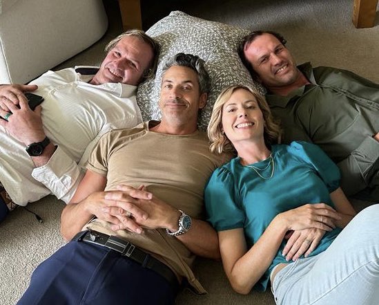 Het jy al gesien wie maak ’n spesiale verskyning in ’Semi-Soeter’? Hierdie boeties was groot sports! Dankie aan Jannie en Bismarck du Plessis wat ons movie net lekkerder kom maak het. Julle’s legends! ’Semi-Soeter’, nou op Netflix #Streepmuis #Springbokke #semisoeter