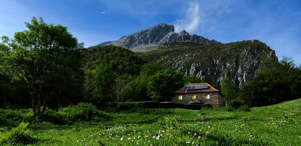 Urdaburu Mendizale Elkarteak ohiko Abau bordara irteera antolatu du uztailaren 12 eta 13ko astebukaerarako.

Informazio gehiago (mapa, perfila, tracka, etb.):
urdaburu.eus/event/abau-irt…