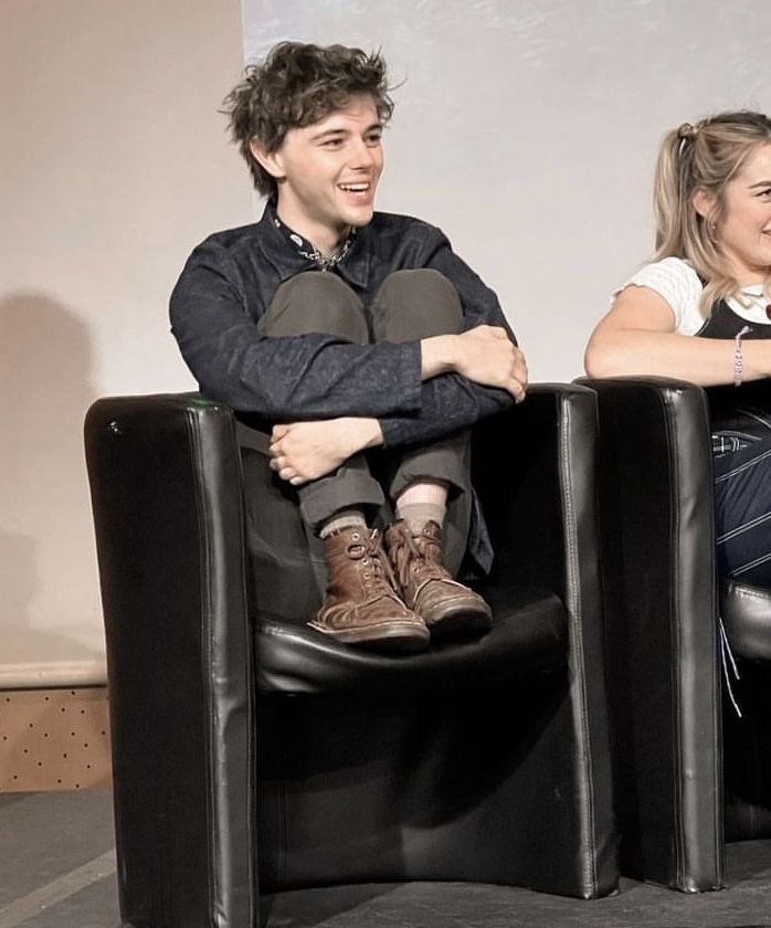 me🤝jack wolfe: not being able to sit normal