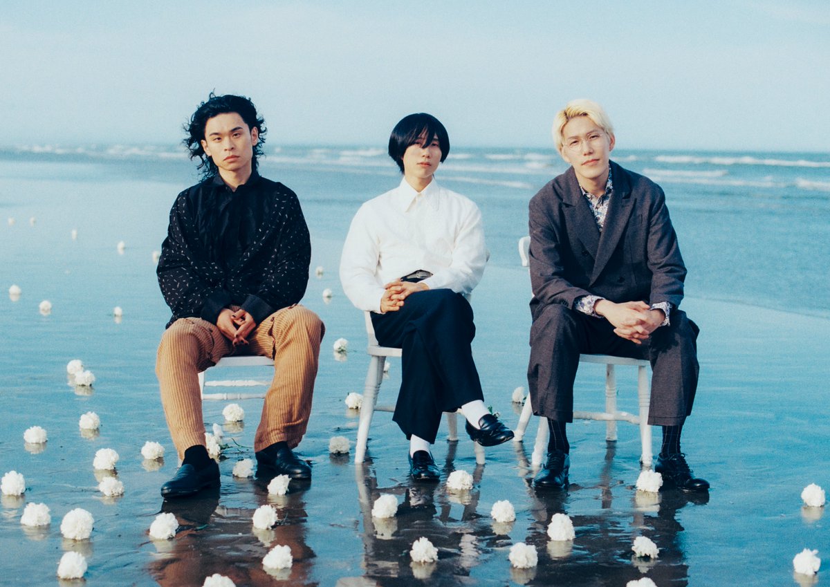 ToysStore_jp's tweet image. ［おいしくるメロンパン］@OisicleMelonpan
💐10月1日発売💐
10th mini album「bouquet」
　
🎁早期予約特典
メンバー直筆サイン入りセルフライナーノーツ
対象期間：8⽉13⽇（⽔）23:59まで⚠️

🎁TOY&apos;S STORE限定特典
ランダム歌詞缶バッジ（全5種）
　
🛒ご予約はこちら
store.toysfactory.co.jp/collections/83…