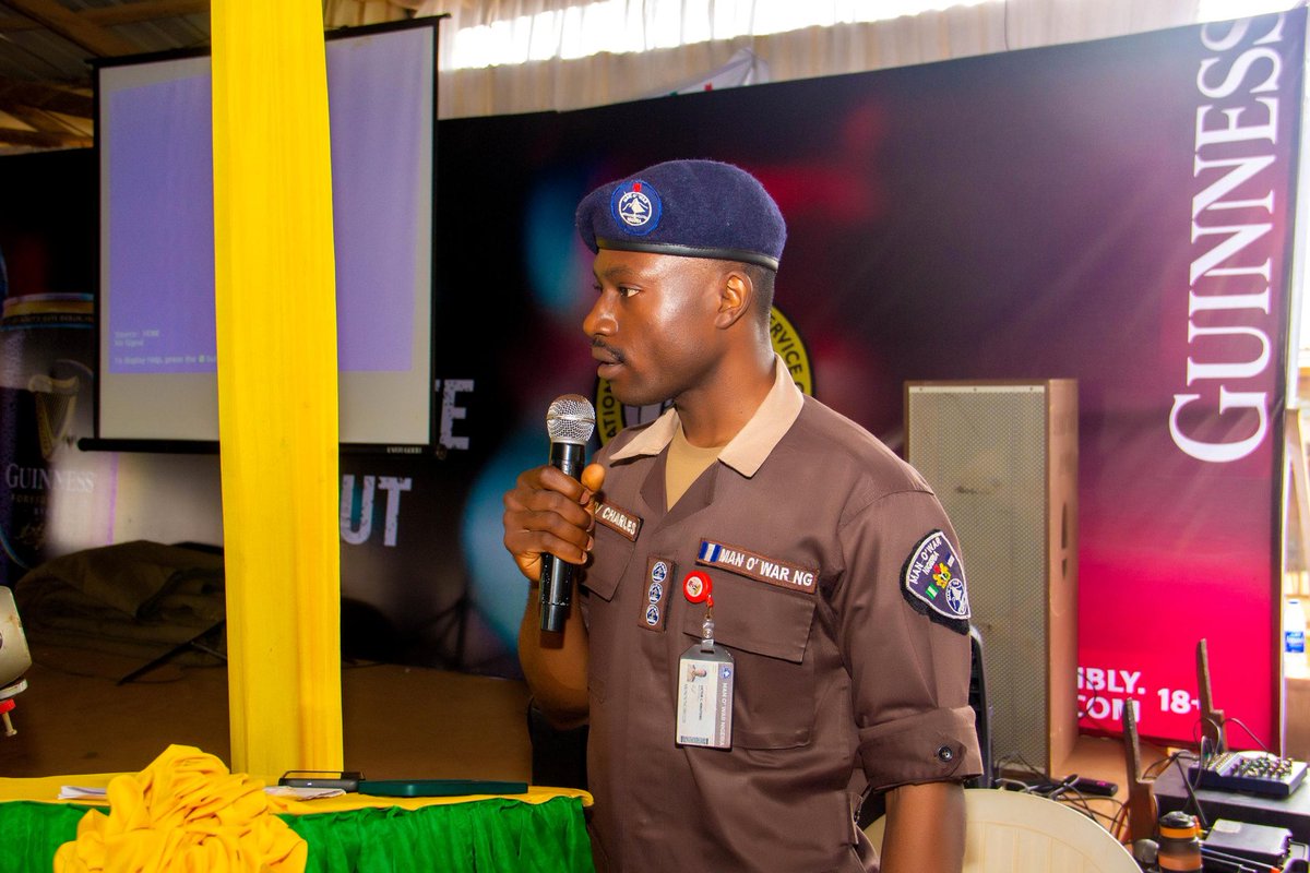 DrVNCharles1's tweet image. Wearing this uniform stands for discipline, purpose &amp;amp; leadership.
But beyond the boots &amp;amp; beret, I’m a developer—building systems &amp;amp; solving problems on &amp;amp; off the field.
Proudly serving. Passionately coding. 💪👨‍💻
#DevInUniform #ManOWarNigeria #FullStackLife