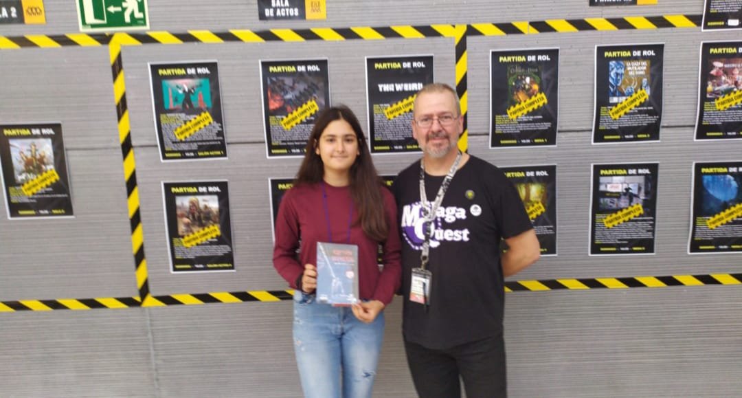 Desde muy joven, Anastasia a mostrado un claro interés por el rol, además de muchas otras cosas, evidentemente. Ahora es cuando más necesita a la comunidad; quienes la vimos crecer pedimos toda la ayuda posible. Infórmate y colabora participando en rolerosconanastasia.online/games