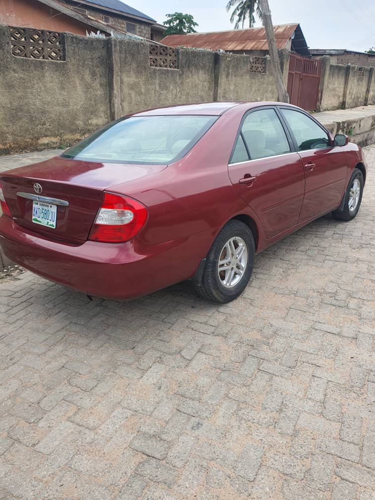 jugrmn's tweet image. Toyota Camry for sale – Excellent Condition.
3 months used in top condition 
Fuel-efficient engine
Ice-cold air conditioning
 Automatic transmission
Neatly finished interior and exterior
All documents intact, duty paid
PRICE - #6m 
Abeokuta 
DM for inspection