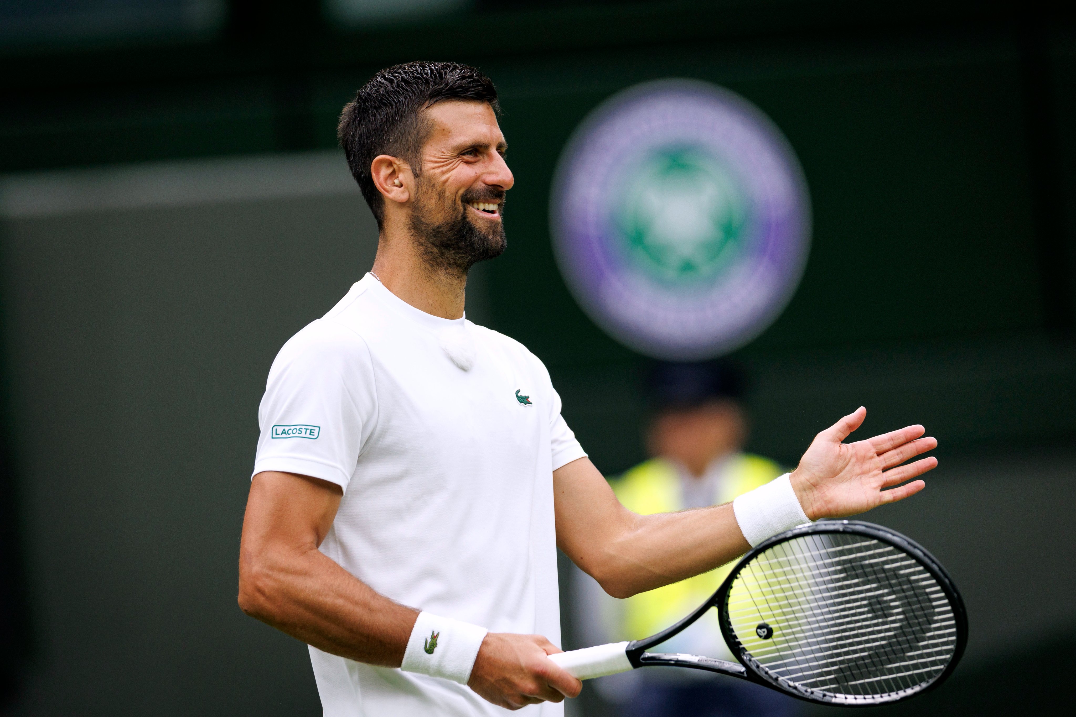 GubglwKbMAEmG88?format=jpg&name=4096x4096 You Have to See It to Believe It: Muller’s ‘Are You Kidding Me?!’ Reaction to Facing Djokovic Instantly Went Viral