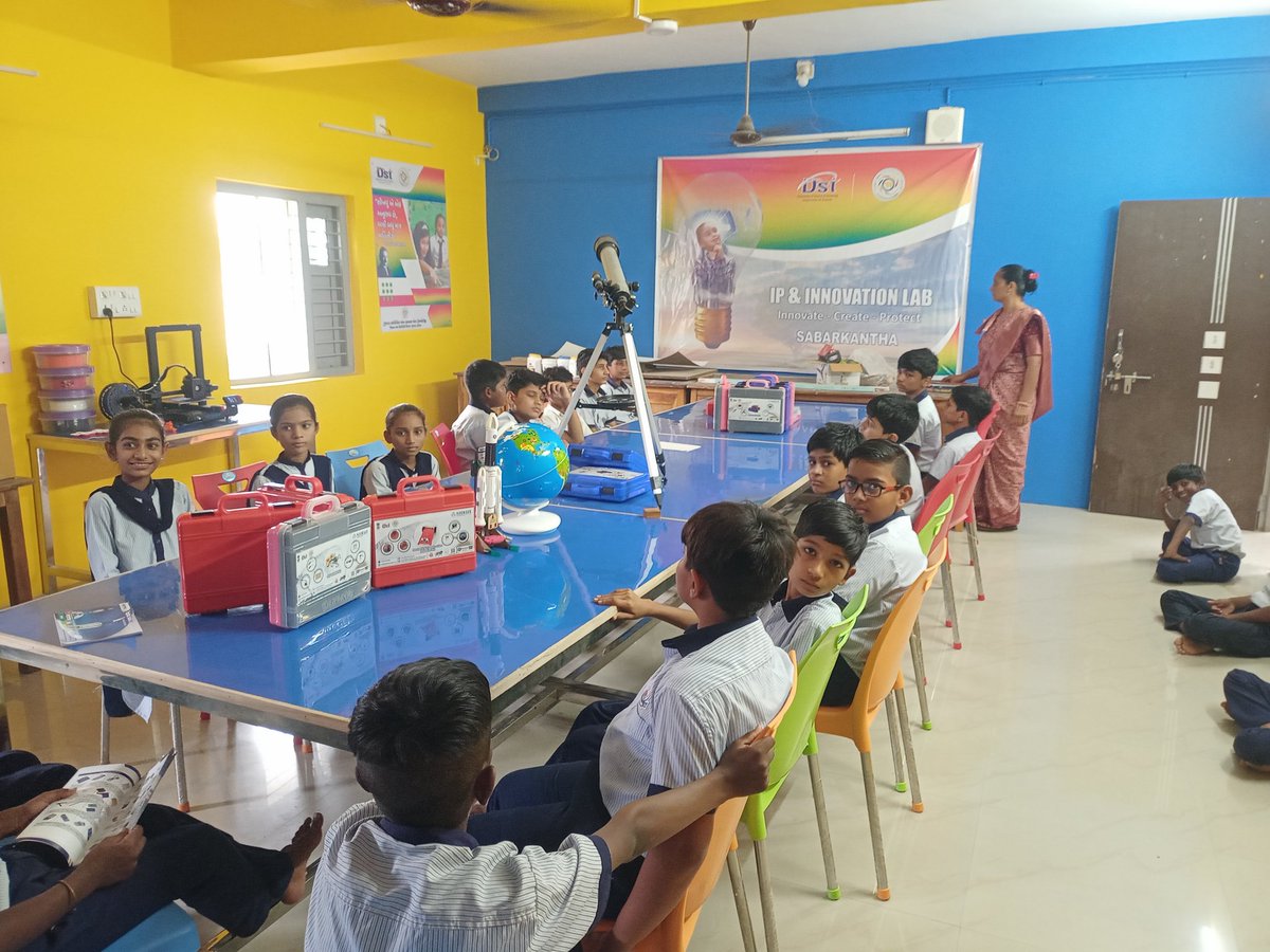 SK_ip_lab's tweet photo. Recently 48 students visit our IP lab and explore the young minds
#GUJCOST #IPleb #innovation #sabarkantha https://t.co/JYsHNytt24