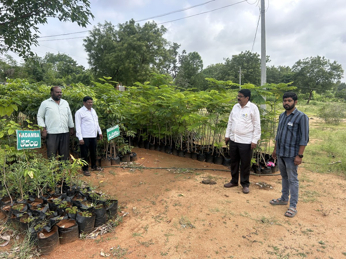 DC_Medchal_CMC's tweet photo. As part of 100 days action plan nursery, and DRCC plant visiting in Medchal Municipality
@MoHUA_India
@RoopaMishra77
@tksreedevi
@cdmatelangana
@SwachhBharatGov
@SBMU_Telangana
@tgmepma
#TelanganaRising
#TG100DaysActionPlan
#OkaMarpu_AbhivrudhikiMalupu
@ACLB_Medchal @Collector_MD https://t.co/WGwQBDacXW