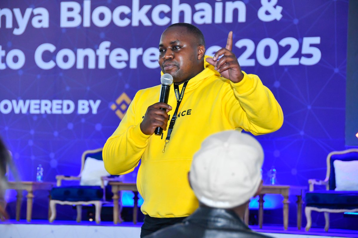 KBCC_01's tweet image. At #KBCC2025, the real game-changing moments occurred in the breakout rooms, where ideas were transformed into practical playbooks.
Inside the VASP Compliance Playbook — @Sumsubcom
@tatendanigel Chinodakufa and Tom Schoon broke down global compliance frameworks for African…