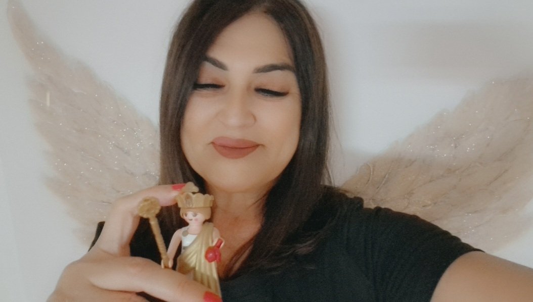 Niké de Samotracia tweet media