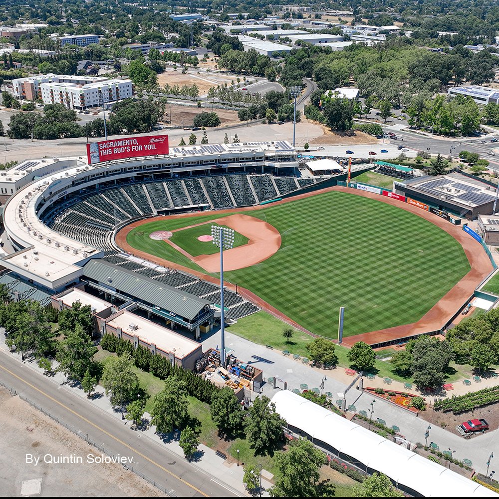 TransportSac's tweet image. Seeing a River Cats game this weekend? Save the hassle of parking by taking transit to get there. Here is all you need to know: sacrt.com/baseball/ @RiverCats @RideSacRT @YolobusYCTD #rivercats #baseball #transit