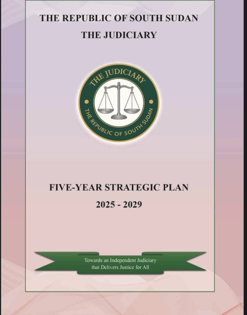 WaniMichael57's tweet image. One of the fundamental issue of this document is the fact that it excludes the establishment of an independent Constitutional Court departing from the previous position that the Supreme Court acts as the Constitutional Court. The Constitution demands its establishment!
#SSOT