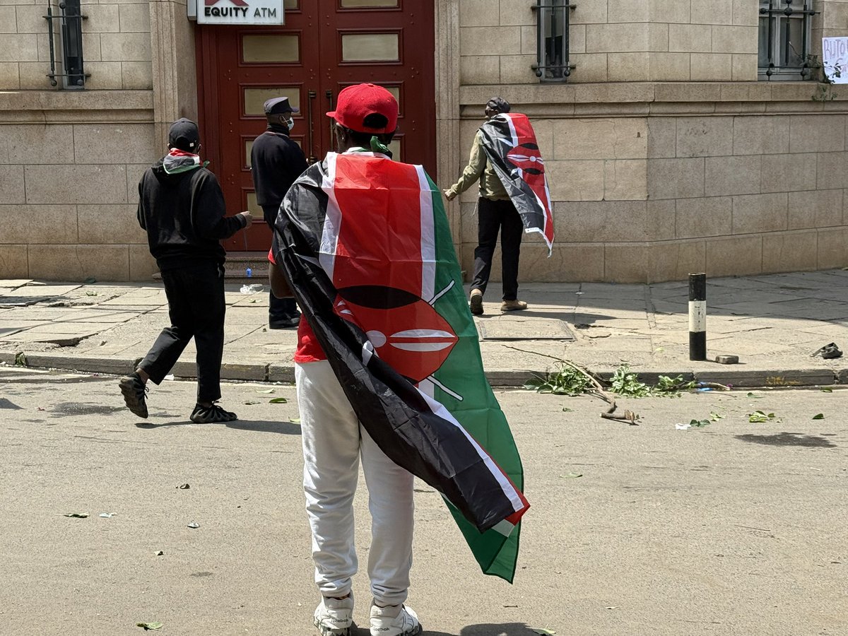 Nita Bhalla tweet media