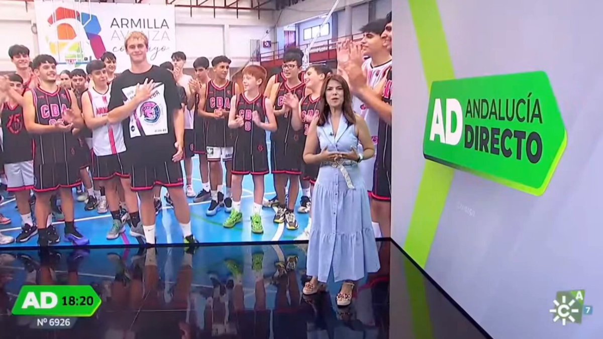 En el equipo de @ADirecto es tan GRANDES como sus datos diarios

➡️ Ayer LIDERA EN ANDALUCÍA con un 15.1% de share y una media de 222.000 espectadores

➡️ 520.000 espectadores conectaron en algún momento con el programa

#QueVivaLaTele #Audiencias