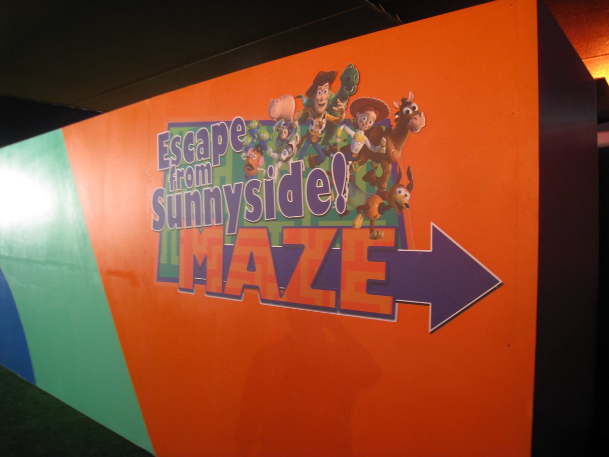 ericthomaschu's tweet image. Disney / Pixar
Toy Story 3
Fun Zone

Did you go?

[ 📸 June 26, 2010] Hollywood, CA