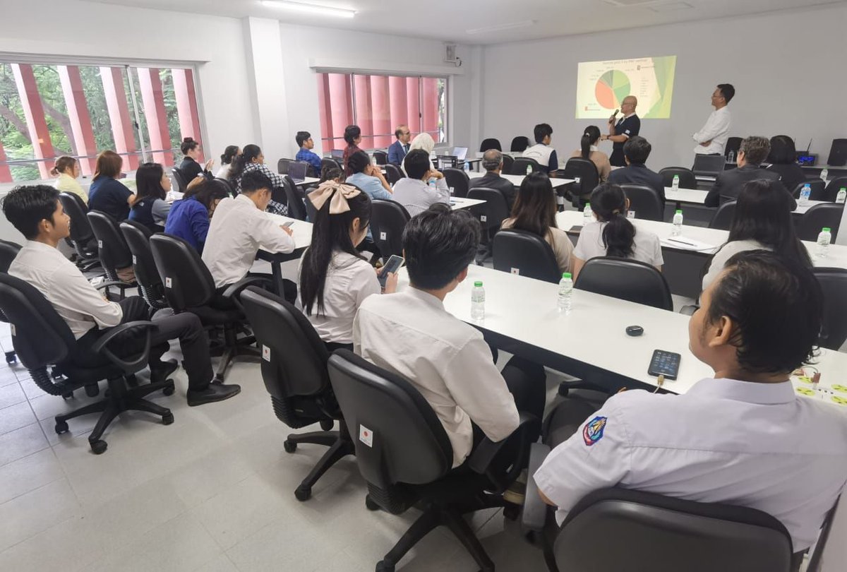 HEALenviron's tweet image. SE Asia Day 10 | National University of Laos (NUOL) & Visits in Vientiane
#HEALHAZE & #CANBREATHE regional collaboration began at Faculty of Engineering, NUOL & ended with guided laboratory tour & productive exchanges with researchers on strengthening #airquality & #climatehealth