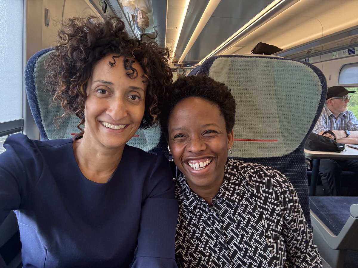 Miss_Snuffy's tweet photo. Janella and I are on our way to Liverpool to speak to teachers and leaders in the Northern Schools Trust! 

Will be great to meet some interesting and interested folk! 😊 https://t.co/zh8c07fj6d