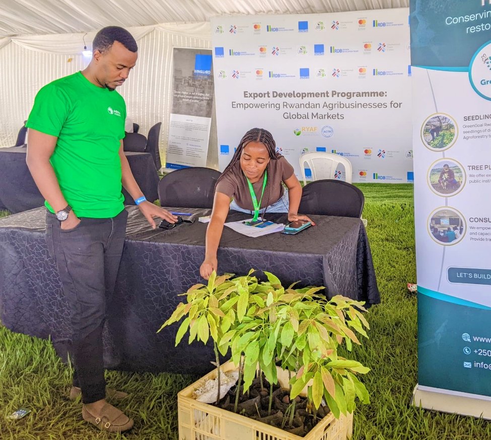 GreengoalR's tweet image. Today marks the final day of #RwandaAgriShow2025! 🎉 Everything is set for the closing ceremony! Thank you to everyone who visited our stand.
We're still accepting orders—feel free to fill out this order form: forms.gle/X891RsS92uYGDD or
📞 call us at +250 790 124 056.
