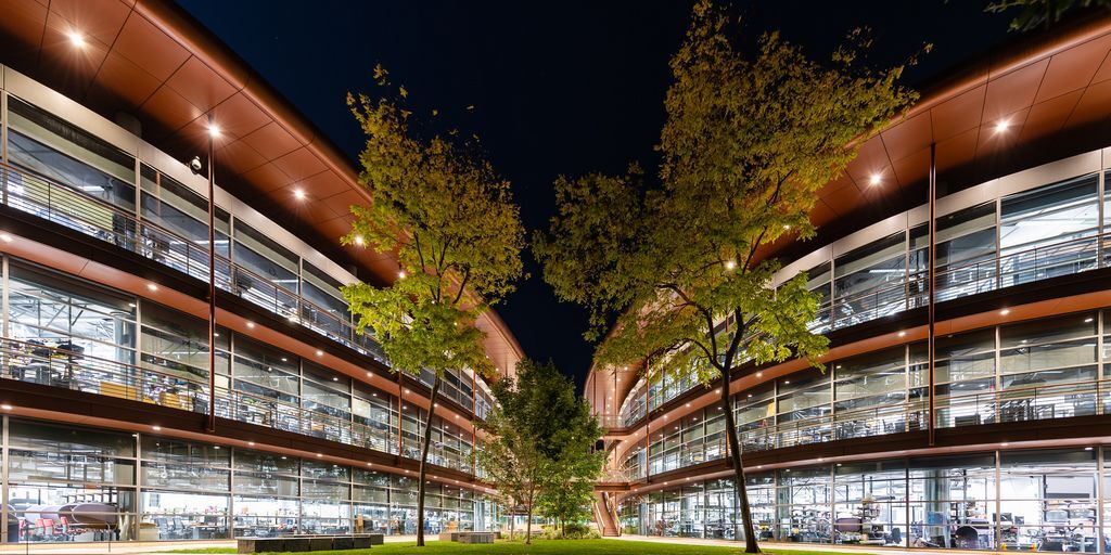 10 Strategies for Success in Business School ift.tt/fXMdPjF #BusinessSchool #Success #Bschool #Marketing