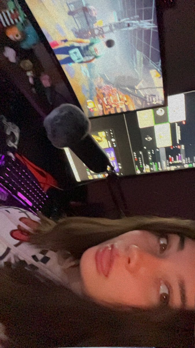 always having a good time &lt;3