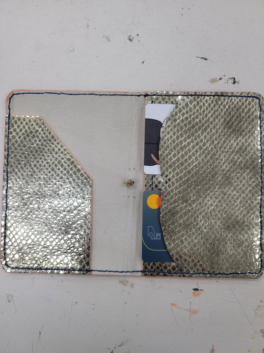 7kgSuazNSlQTV75's tweet image. 그동안 만든 작품ᆢㅎㅎ
따라가기 빡시네ᆢㅎㅎ

#가죽공예 #평생문화센타
#강동교육원 #여권지갑
#카드지갑 #키링
#재미지네ㅎㅎ