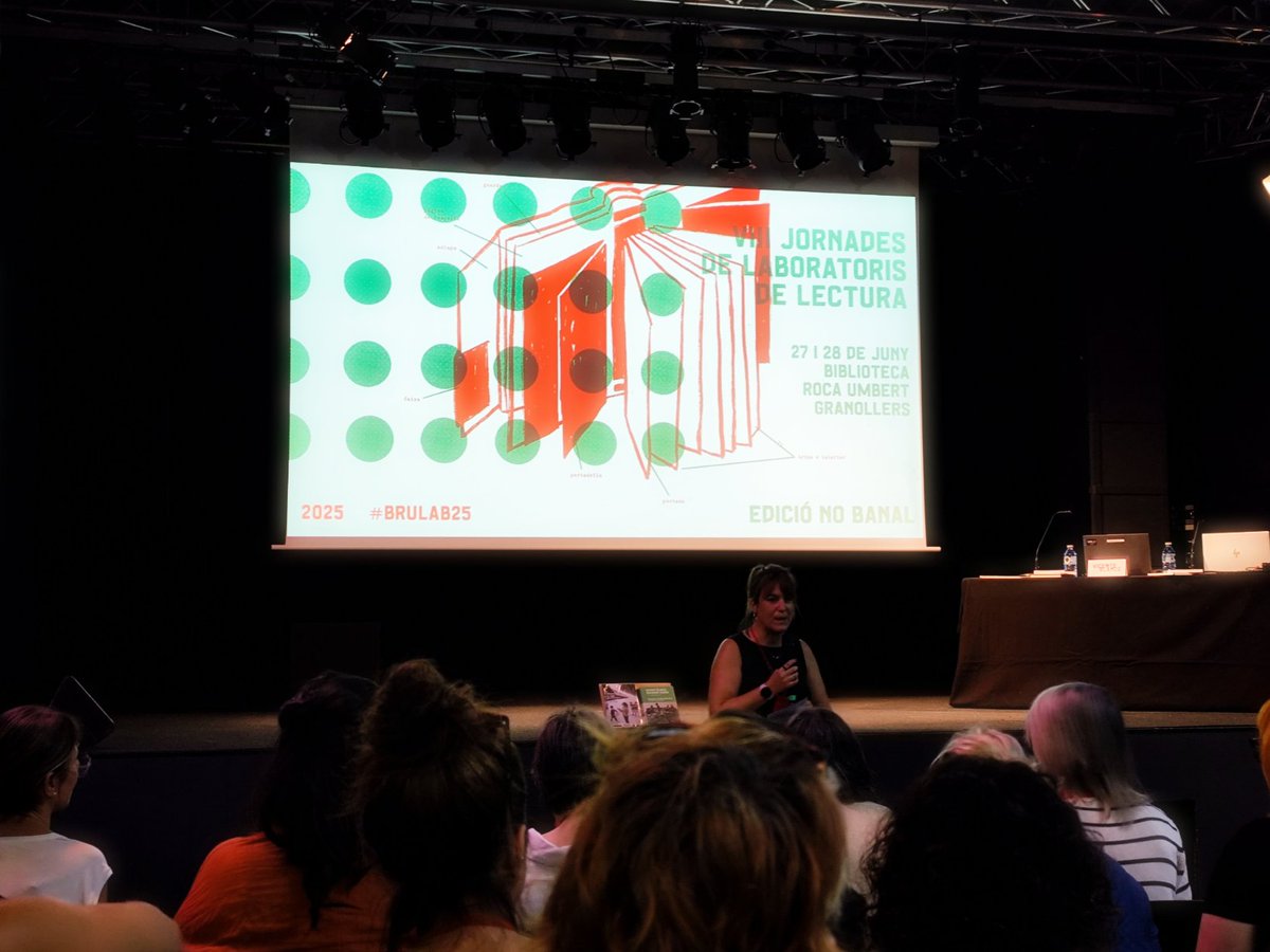 N_Domenech_C's tweet photo. Comencen les VIII Jornades de Laboratoris de lectura #brulab25 @bibliotequesgr  @SofiaMoller https://t.co/DDF7bmFjWE