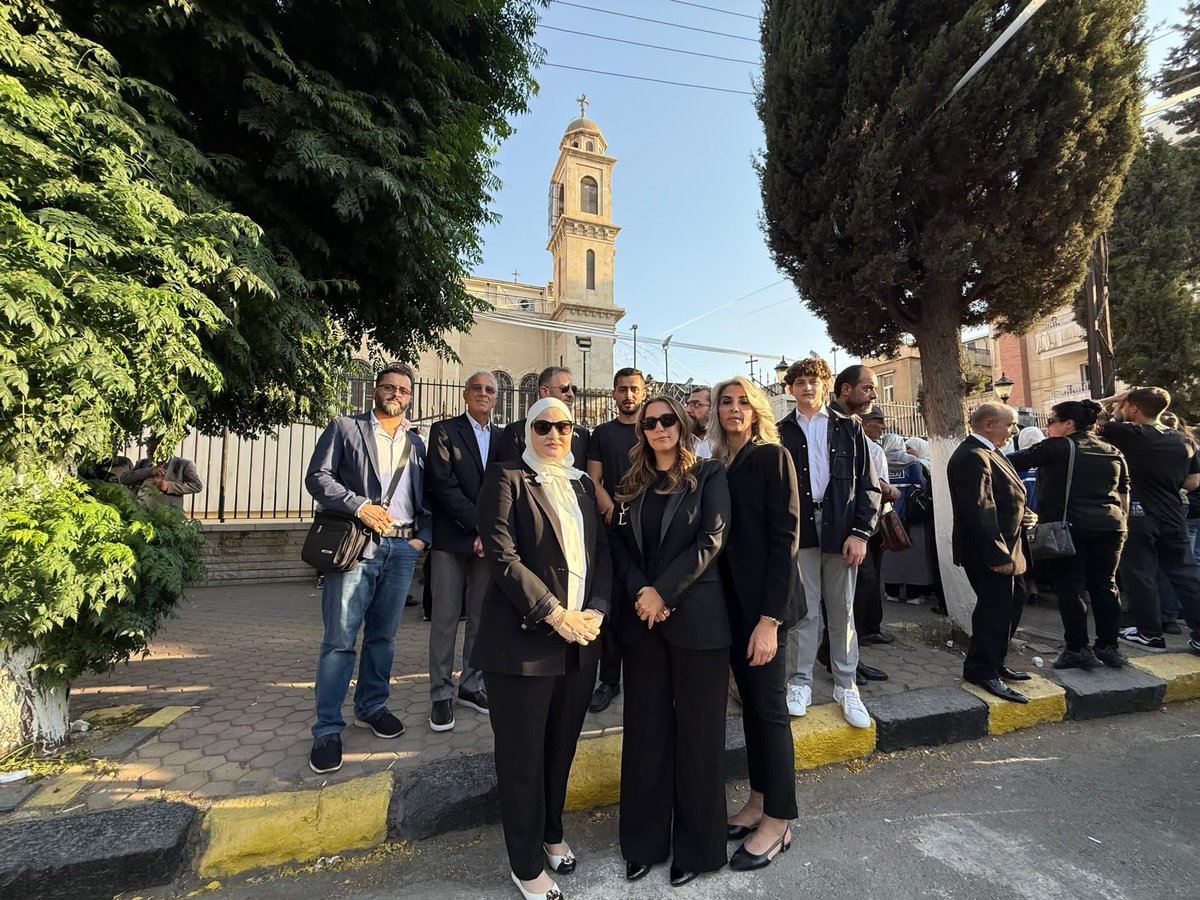 AliaNatafgi's tweet image. With heavy hearts, members of the Syrian American Association for Peace and Prosperity paid their respects today at the funeral of the martyrs of St. Elias Church in the Douala area of Damascus.
We stand in solidarity with the families and the community in this time of grief,…