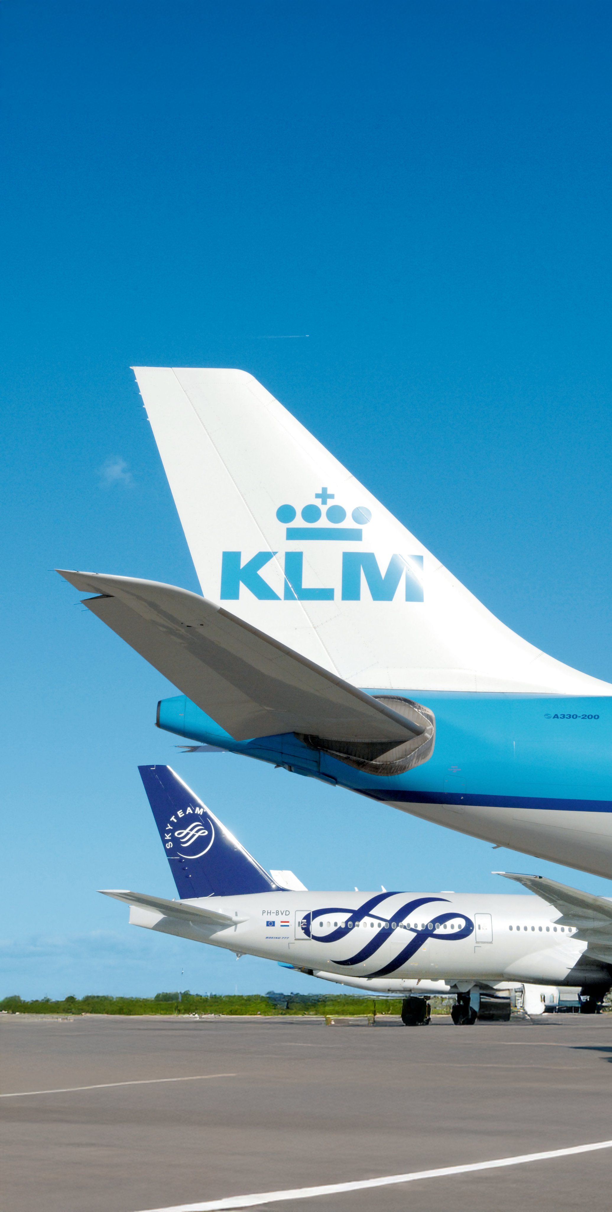【お買得】KLMオランダ航空 A330-200 100years 特別塗装 KLMオランダ航空、創立100周年を記念した特別塗装機を公開 創立