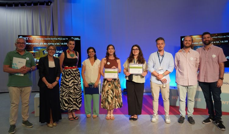 Loyola Investigación (@loyolaresearch) on Twitter photo 🏆 ¡Tesis en 3 minutos! 🌍 Rosa Sánchez <a href="/LoyolaAnd/">Universidad Loyola</a>, gana el concurso #3MT con su proyecto sobre proteínas de grillo para crear alimentos sostenibles.
El premio del público fue para Elena G. Candau por su estudio sobre música y cognición. 🎶 #ciencia
uloyola.es/blog/doctorado… 🏆 ¡Tesis en 3 minutos! 🌍 Rosa Sánchez <a href="/LoyolaAnd/">Universidad Loyola</a>, gana el concurso #3MT con su proyecto sobre proteínas de grillo para crear alimentos sostenibles.
El premio del público fue para Elena G. Candau por su estudio sobre música y cognición. 🎶 #ciencia
uloyola.es/blog/doctorado…