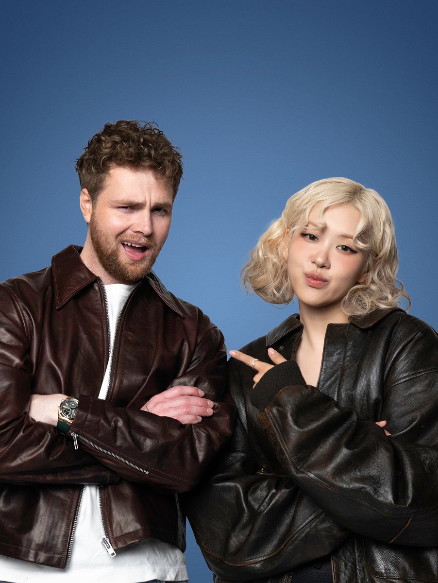 Spotify France (@spotifyfrance) on Twitter photo Duo de choc 👯 <a href="/alexwaarren/">Alex Warren</a> s’associe à ROSÉ et présente "On My Mind", un morceau étincelant qui risque de ne pas quitter vos têtes. À découvrir sur Spotify ➡️ spoti.fi/3GcBVnW Duo de choc 👯 <a href="/alexwaarren/">Alex Warren</a> s’associe à ROSÉ et présente "On My Mind", un morceau étincelant qui risque de ne pas quitter vos têtes. À découvrir sur Spotify ➡️ spoti.fi/3GcBVnW