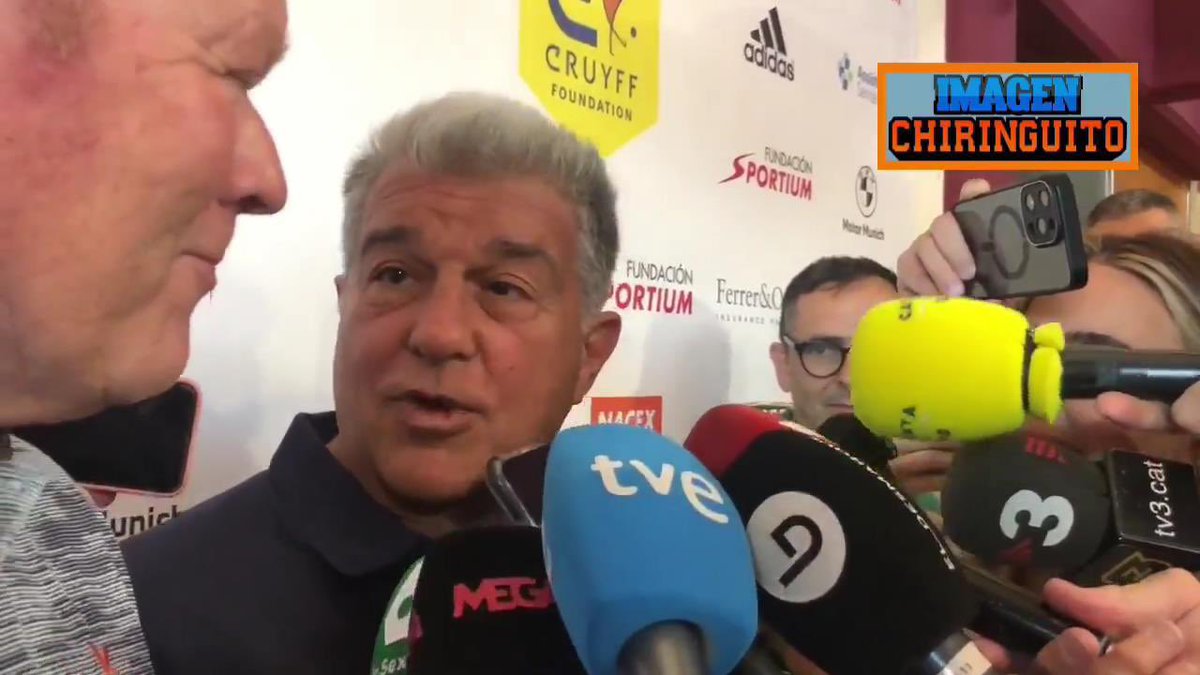 🚨🚨🎙️ LAPORTA :

« Nico Williams ? Je ne parlerai pas des joueurs qui ne sont pas ici. Je parle seulement des opportunités du marché, et elles sont nombreuses. Payer la clause libératoire ? Nous sommes prêts à tout pour que le marché puisse nous offrir en nous amenant jusqu’au