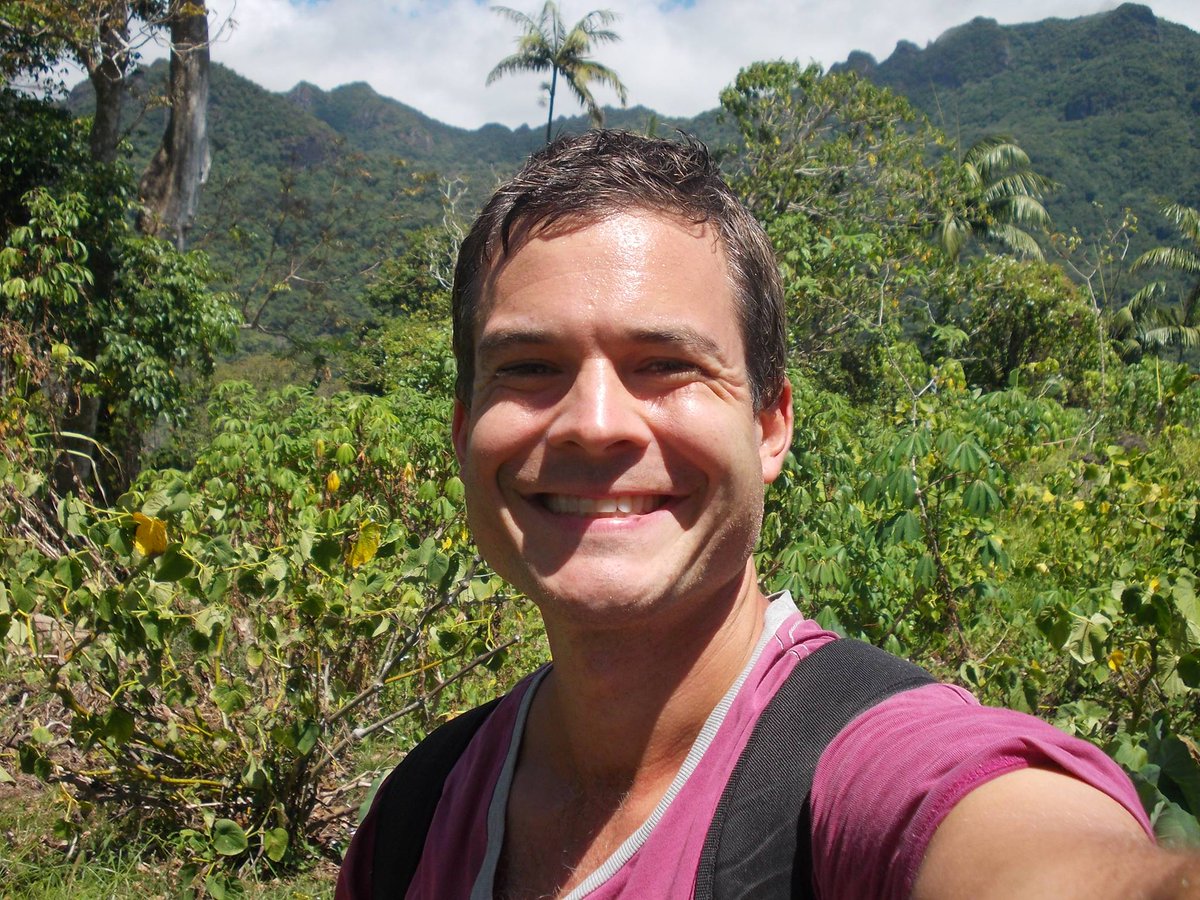 Why Experienced Bloggers Are Not Morons But Some Want You to Be One 

bloggingfromparadise.com/why-experience…