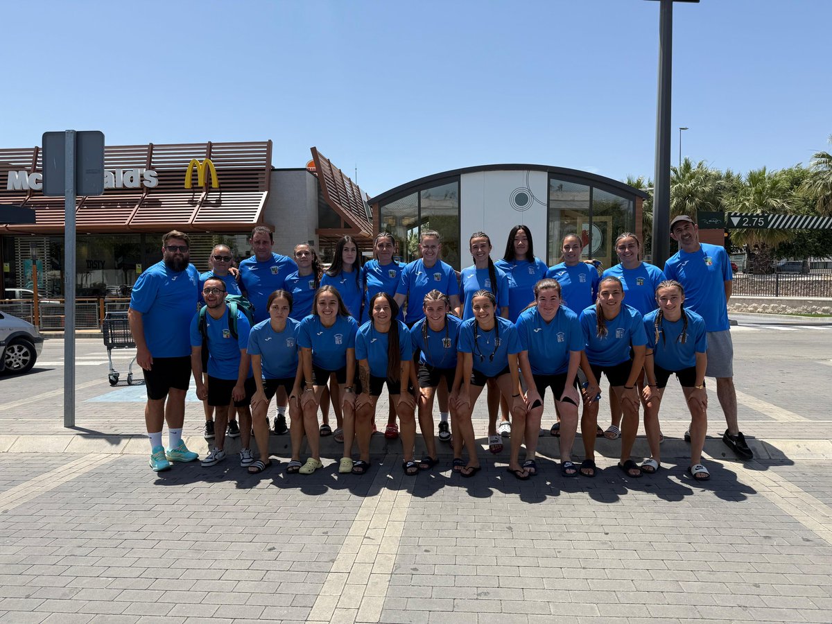 📌 SENIOR FEMENINO

⚽⛱️ FUTBOL PLAYA | Las nuestras se encuentran camino a Jaén para disputar los últimos partidos de la segunda nacional femenina de fútbol playa.

Seguimos sumando experiencias 💙🤍