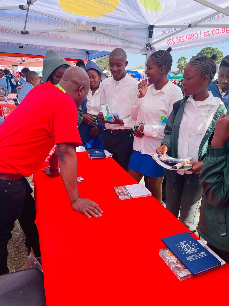 The Polokwane Campus proudly showcased a variety of accredited IIE qualifications, and High school learners had the opportunity to engage with campus representatives and explore study options and future career pathways.

#IIERosebankCollege #IIERosebankCollegePolokwaneCampus