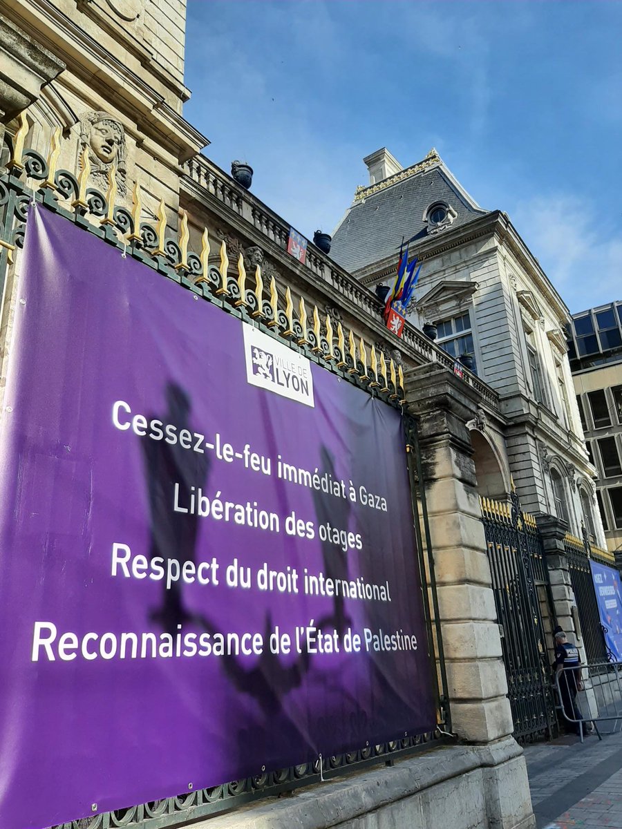 🇵🇸 Fier d'avoir adopté un vœu pour la reconnaissance de la #Palestine, en conseil municipal de #Lyon.
🟣🟠 L'<a href="/Apres_fr/">L’APRÈS</a>  dénonce le génocide qui se déroule à #Gaza, dont #Netanyahou et son gouvernement portent la responsabilité.