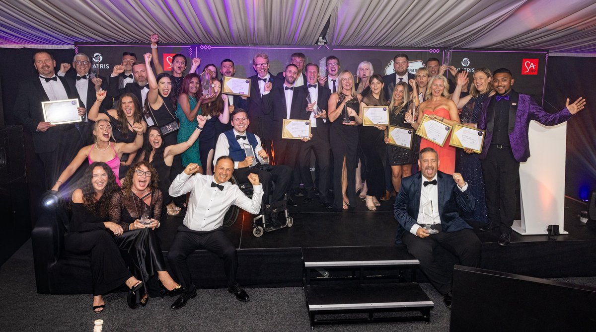 HertsChamber's tweet image. ✨ What a night! The Inspiring Herts Awards 2025 was a magical celebration of our business community. Huge thanks to our winners, sponsors, and guests and to Pearldrop for the brilliant photos. Roll on 2026!
#InspiringHerts25 #HertsChamber