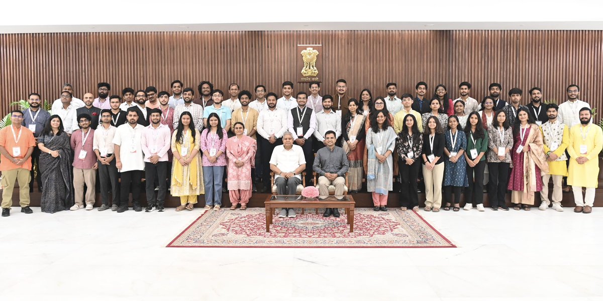 VPIndia's tweet photo. Hon’ble Vice-President of India, Shri Jagdeep Dhankhar interacted with the participants of the Rishihood Policy Boot Camp at Vice-President’s Enclave today.
@RishihoodUni https://t.co/626SMQpRKt