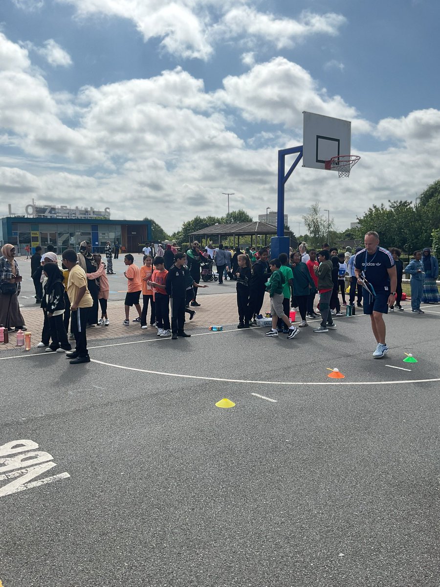 MRS Chumber tweet media