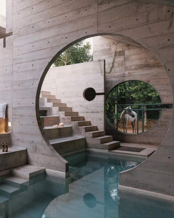 Big fan of Brutalist swimming pools