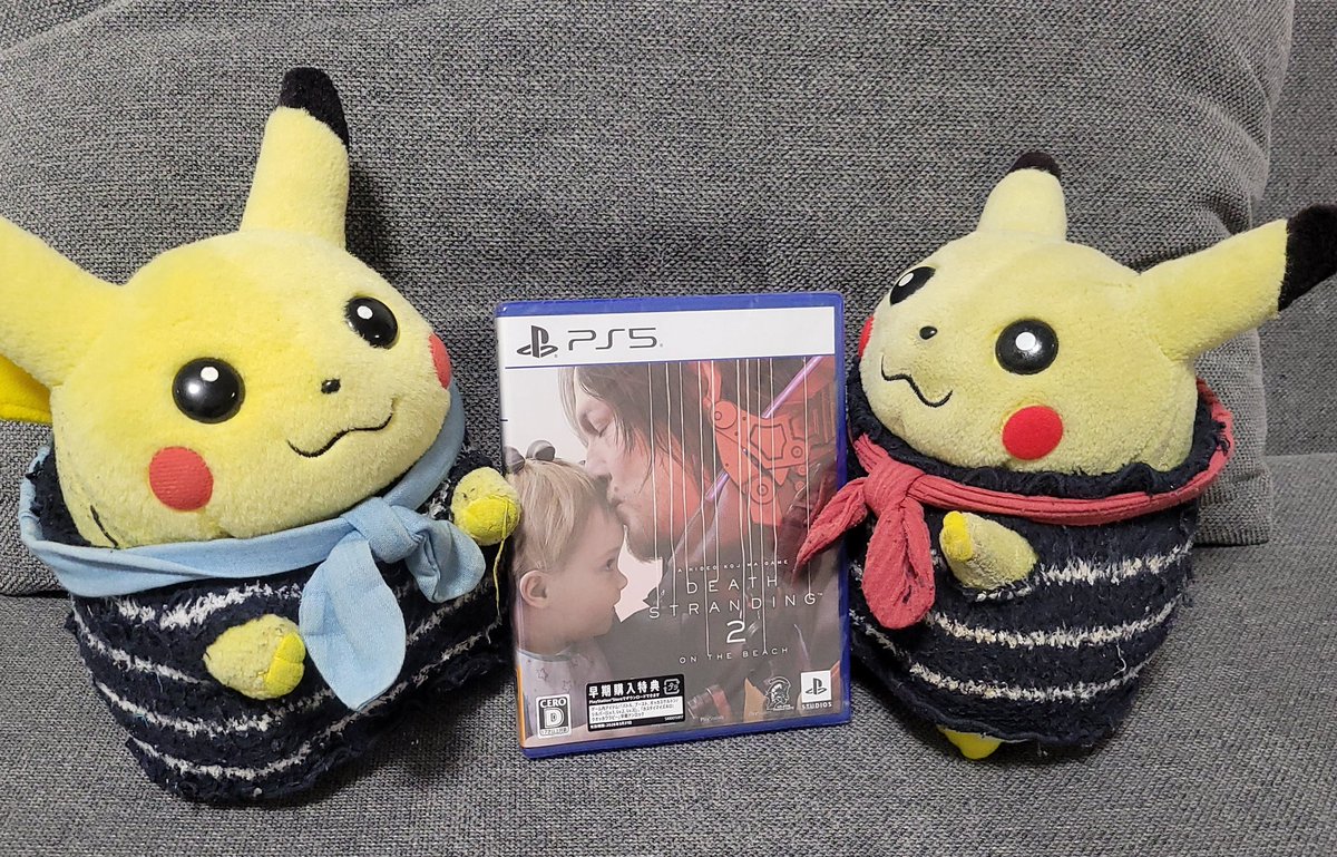 ぴゃー「プレミアムフライデーはデスストランディング2ぴゃっ🤗」
ぴかりん「連休はいそがしいそがしぴかりん〜🤗」