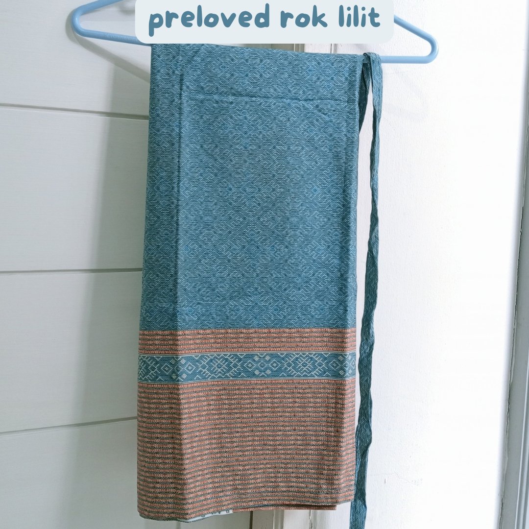 moonfriemel's tweet image. up wts preloved dan new

buat yang lagi cari rok lilit dan rok songket instan 🫶🏻
🌺 Rok lilit: 20k/satuan
🌺 Rok span instan: 70k/satuan

#zonauang #prelovedrok