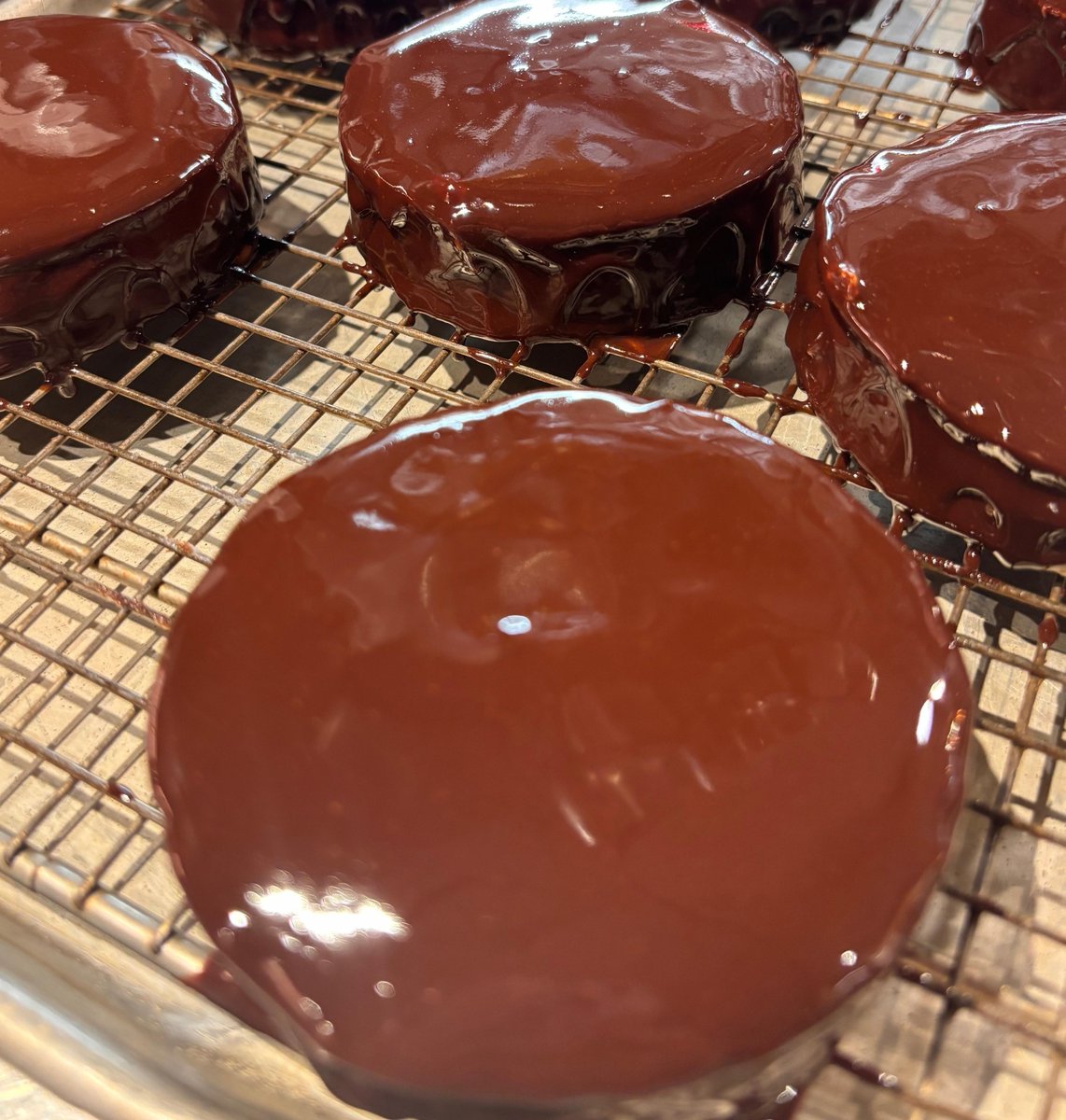 UBSocialCafe's tweet photo. Celebrate Canada Day the sweetest way possible Treat yourself to a classic Canadian butter tart or the nostalgic goodness of a Jos Louis Perfect to indulge your taste buds&amp; Celebrate Canada Which will you choose? Share your favorites in the comments&amp; get the celebration started🍁 https://t.co/Xx9vsHnSGW