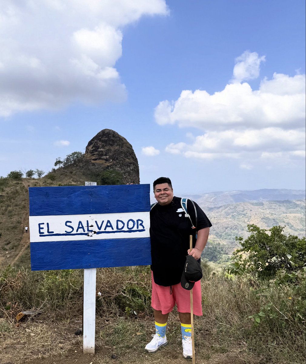 Feliz Vierneeeeeees🫶.