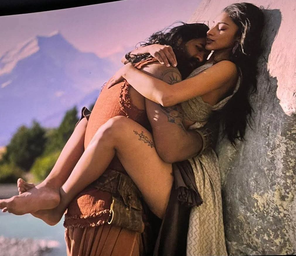 Guc3m8fbwAAFiQB?format=jpg&name=medium