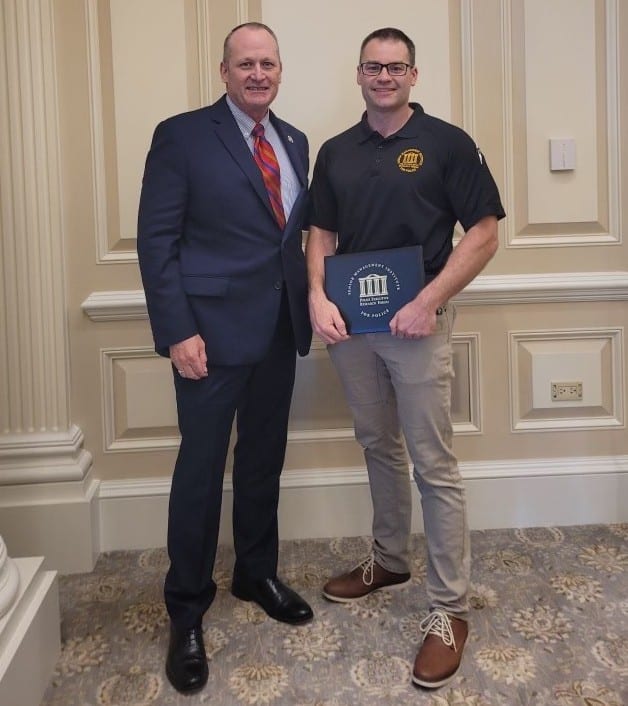 Groton Police Lieutenant Completes Executive Development Course at Boston University: The Groton Police Department is proud to announce the graduation of Lieutenant Joel Lenda from the Senior Management Institute for Police (SMIP), which is a program of… grotonpolice.org/groton-police-…