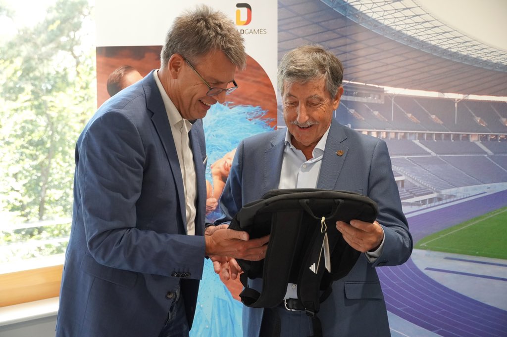 Thank you to IWGA President José Perurena for the visit and the constructive exchange. 🤝

With the Memorandum of Understanding, the <a href="/DOSB/">DOSB</a> is strengthening our partnership with the #IWGA and our support for #TeamD athletes on their way to #Chengdu2025 and #Karlsruhe2029.