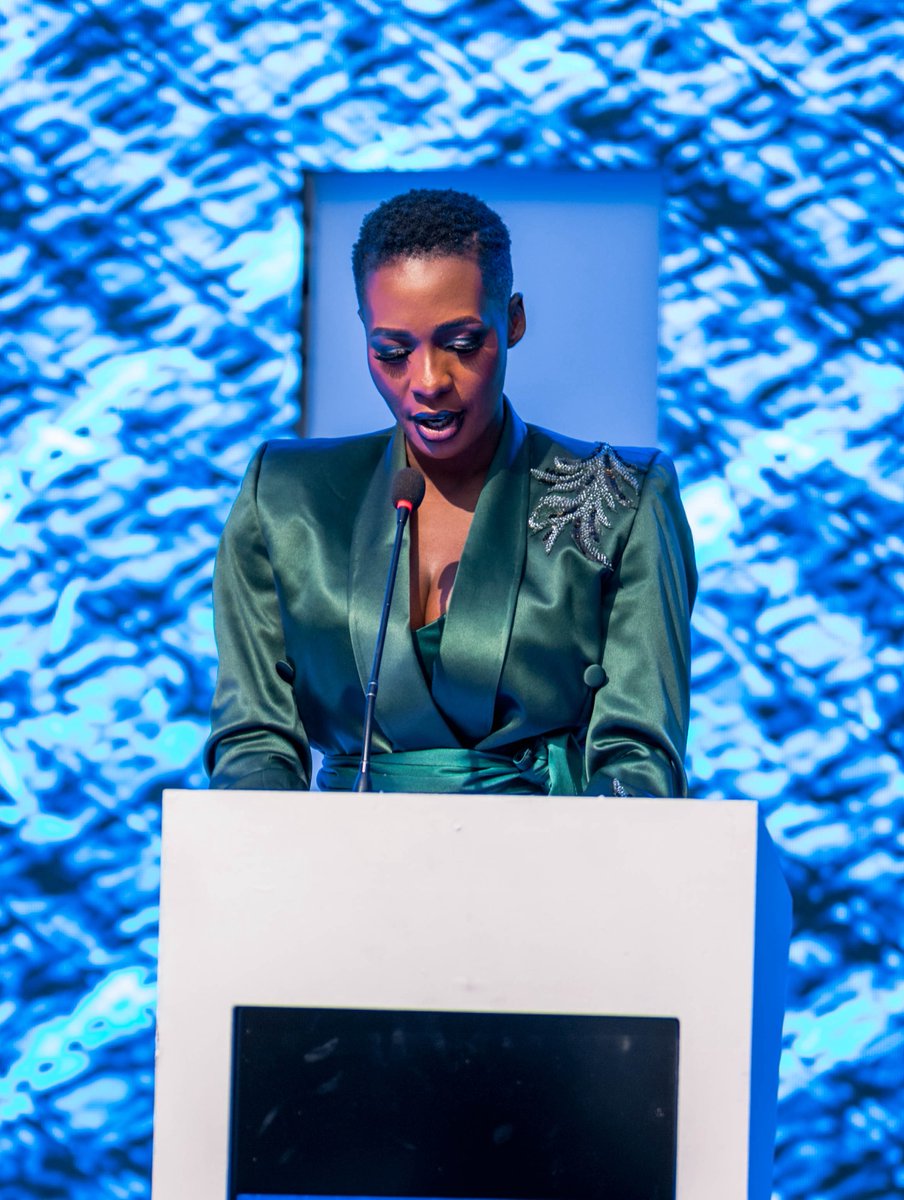 I wish y’all had listened to <a href="/CindySanyu_UG/">CINDY SANYU</a>’s keynote speech ku  #dataminesummit2025 ❤️

I learnt that consistency beats popularity. After BLUE3, I always endeavored to have a message in all my music because I learnt that a “HIT” is not enough 

an unapologetic message at that📌