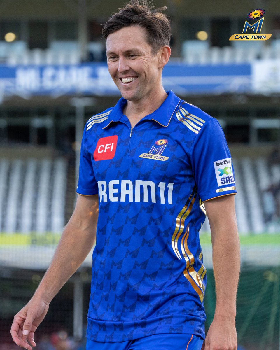 When you realise it’s the weekend tomorrow 😄

#MICapeTown #OneFamily | Trent Boult