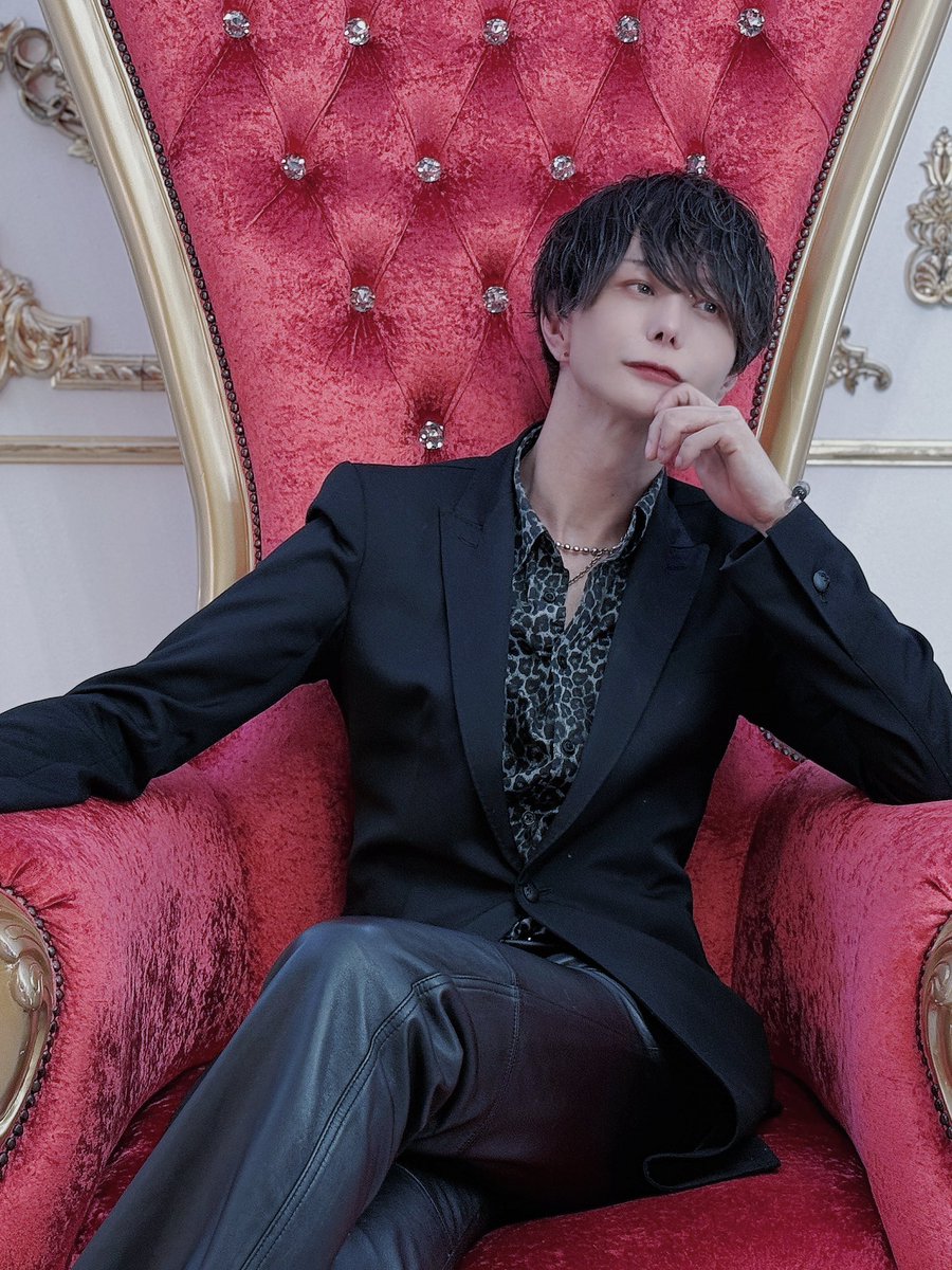 luz(ルス)@8/31「XV」 (@luzabs) / Posts / X