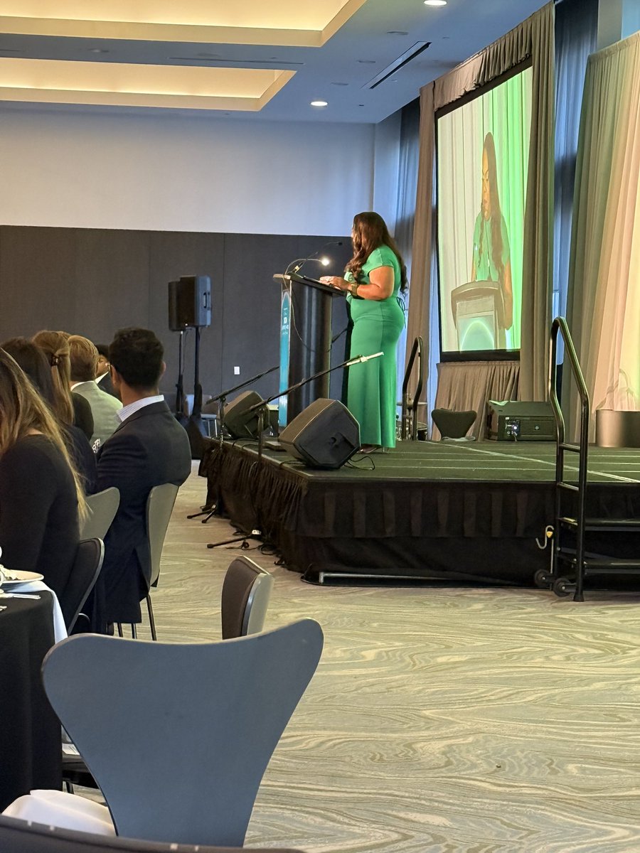 Honored to be at UCAN Relentless gala last night. 

As Chicagoans we’re blessed to have this organization helping people in this City.

During the stories of the foster parents, I think someone was cutting onions nearby…